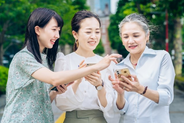 高齢者のひとり暮らしで家族が心配するべきポイント